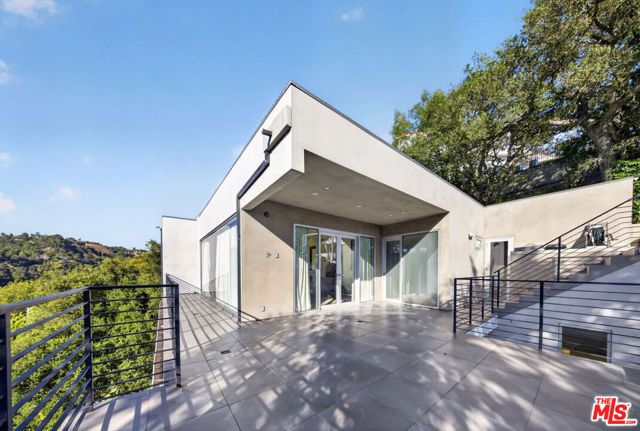 9716 Oak Pass Road, Beverly Hills, CA 90210