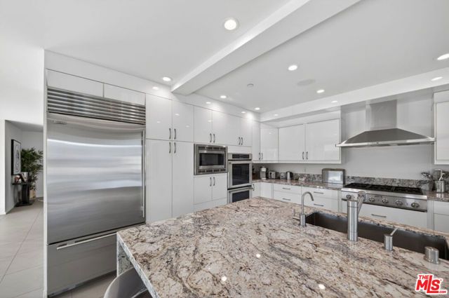 9716 Oak Pass Road, Beverly Hills, CA 90210