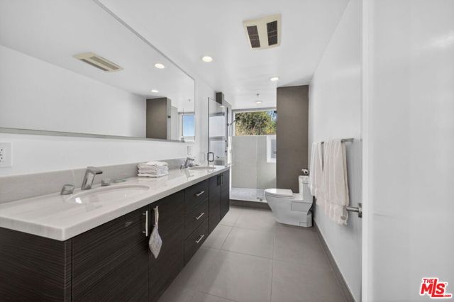 9716 Oak Pass Road, Beverly Hills, CA 90210