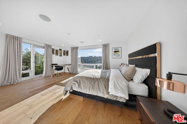 9716 Oak Pass Road, Beverly Hills, CA 90210