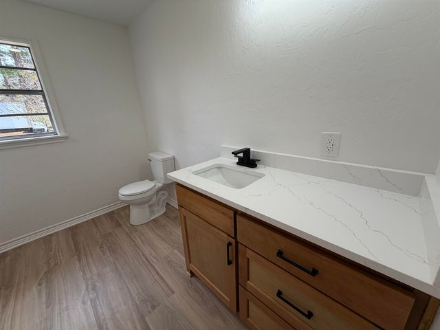 1045 Cypress Circle, Waskom, TX 75692