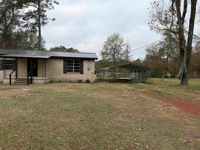 1045 Cypress Circle, Waskom, TX 75692