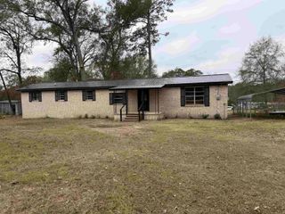 1045 Cypress Circle, Waskom, TX 75692