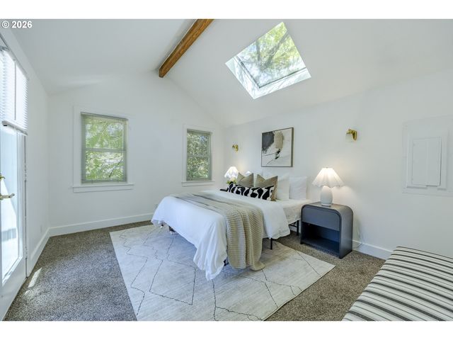 1629 E 24TH Ave, Eugene, OR 97403