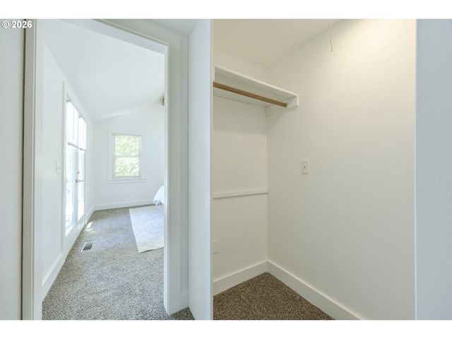 1629 E 24TH Ave, Eugene, OR 97403