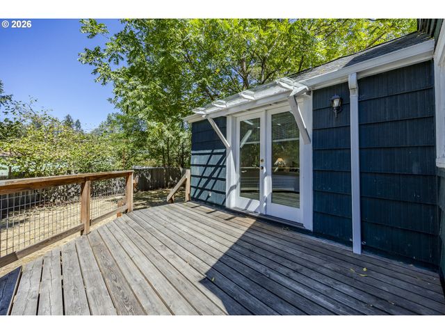 1629 E 24TH Ave, Eugene, OR 97403