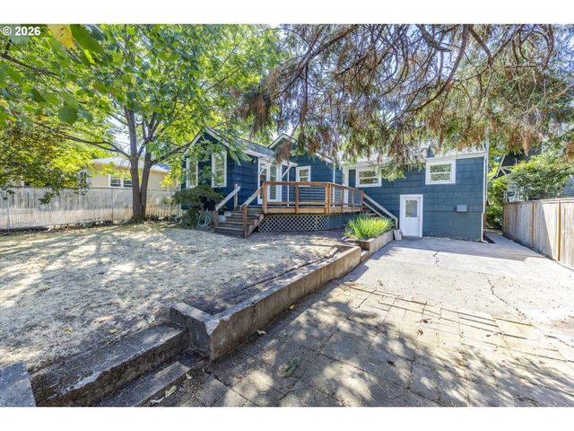 1629 E 24TH Ave, Eugene, OR 97403