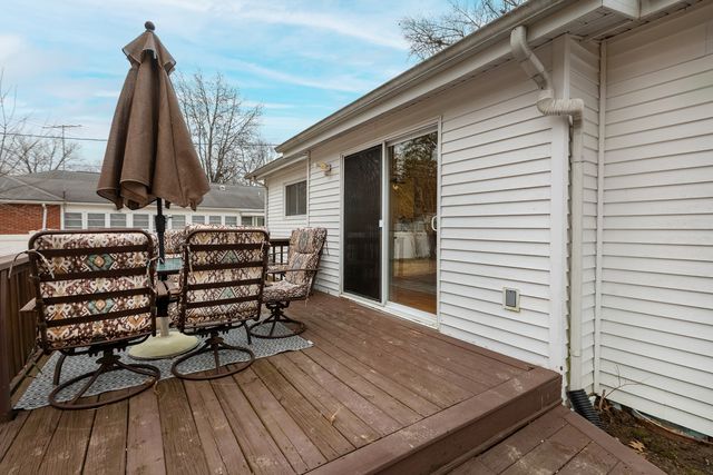 2002 W Norwood Drive, Carbondale, IL 62901