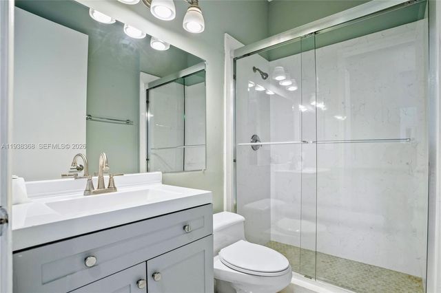 3728 NE 208th Ter, Aventura, FL 33180