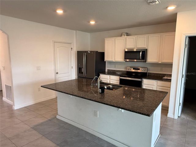 1731 SETTER AVENUE, St Cloud, FL 34771