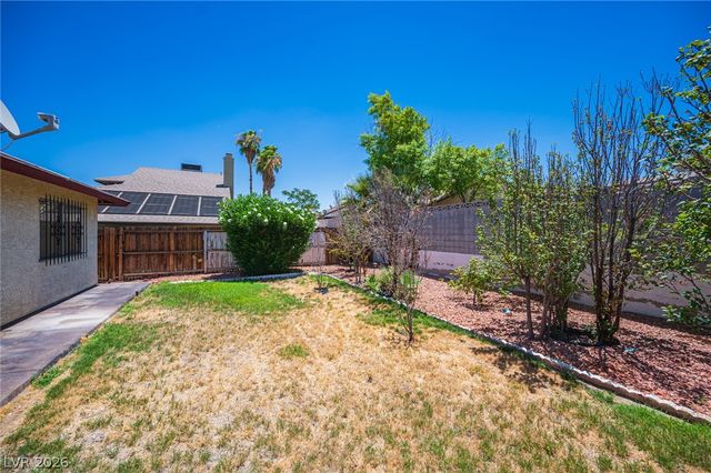 475 Annapolis Circle, Henderson, NV 89015