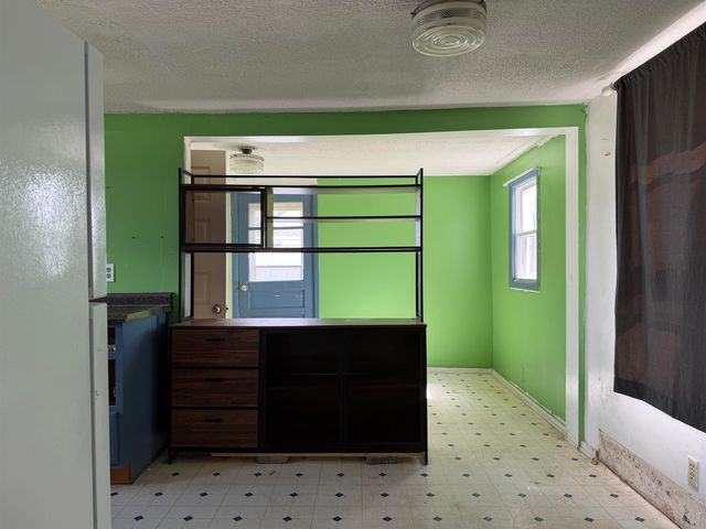 166 STRAITH ST, Staunton, VA 24401