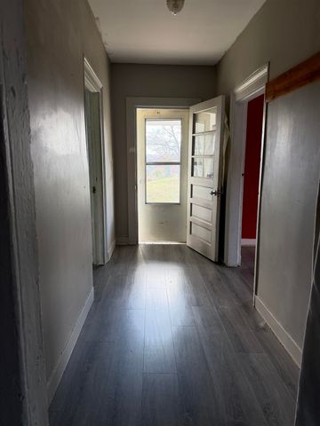 166 STRAITH ST, Staunton, VA 24401