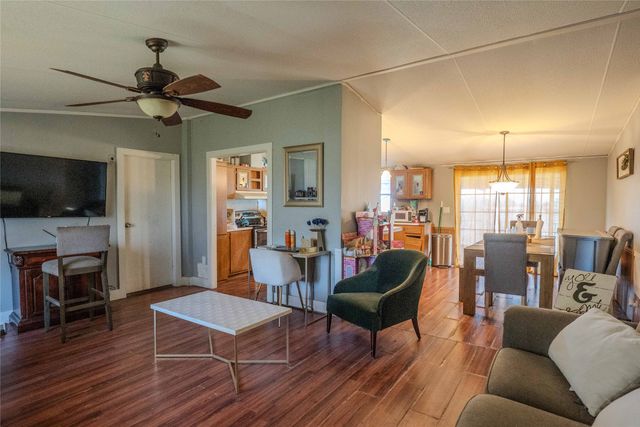 9020 Sallys Way, Alvarado, TX 76009