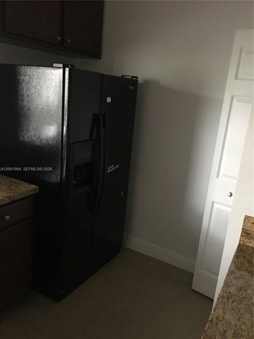 14663 SW 9th St 1810, Pembroke Pines, FL 33027