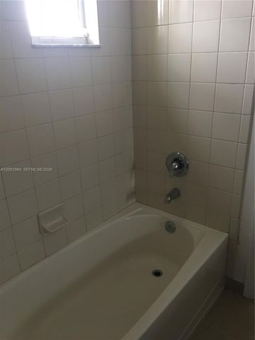 14663 SW 9th St 1810, Pembroke Pines, FL 33027