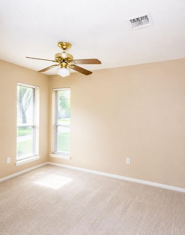 6622 Castleview Lane, Houston, TX 77489