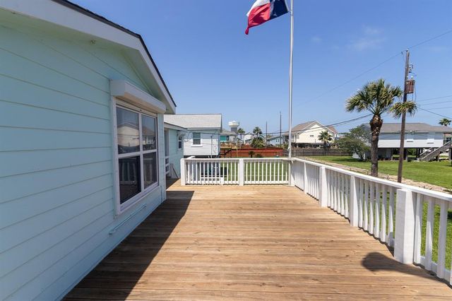 16717 Captain Hook, Jamaica Beach, TX 77554