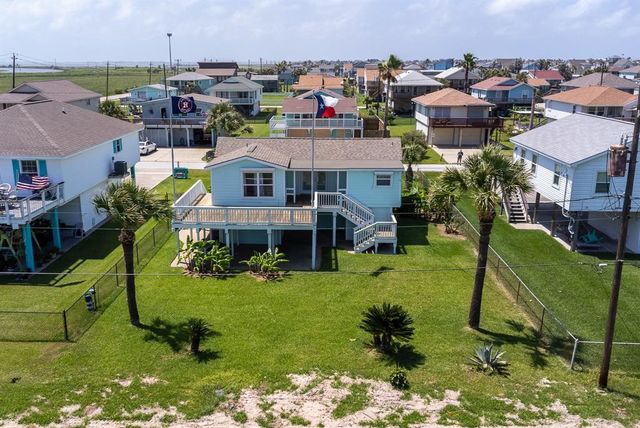 16717 Captain Hook, Jamaica Beach, TX 77554
