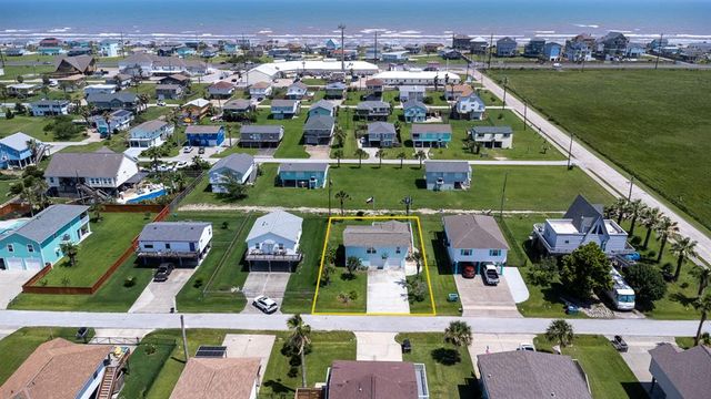16717 Captain Hook, Jamaica Beach, TX 77554