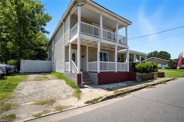 2042 Berkley AVE, Chesapeake, VA 23324