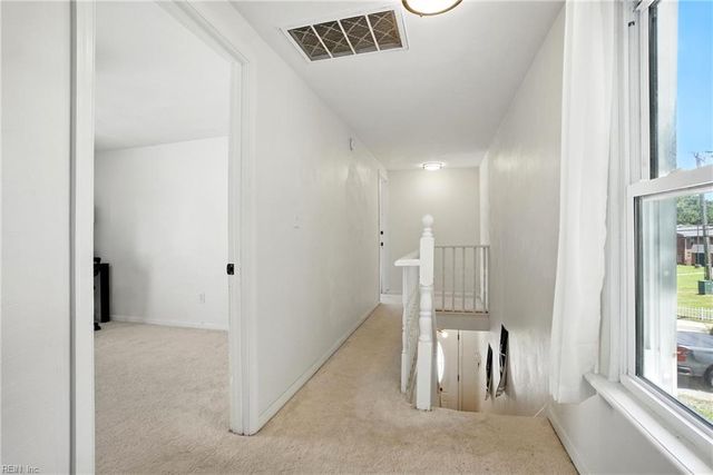 2042 Berkley AVE, Chesapeake, VA 23324