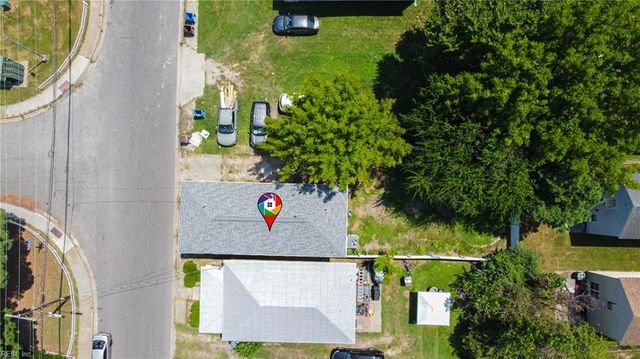 2042 Berkley AVE, Chesapeake, VA 23324