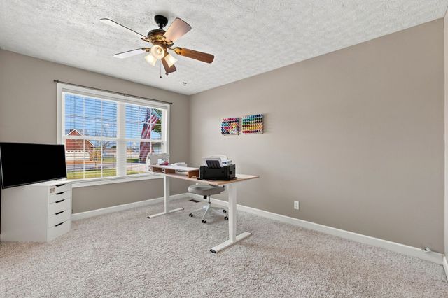 112 Eagles Nest Dr, Portland, TN 37148
