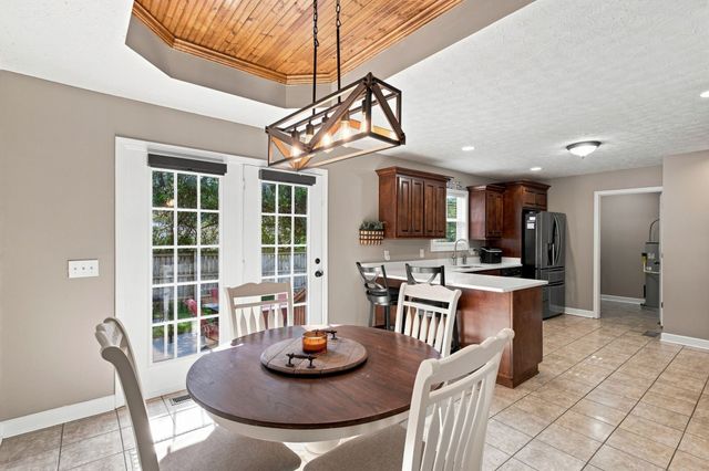 112 Eagles Nest Dr, Portland, TN 37148