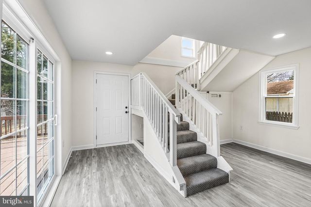 4 FARM LN, Middletown, DE 19709