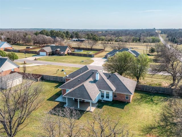 18916 Kelli Lane, Shawnee, OK 74801