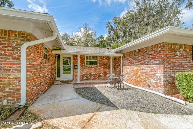 2320 HOLLY LEAF Lane, Orange Park, FL 32073