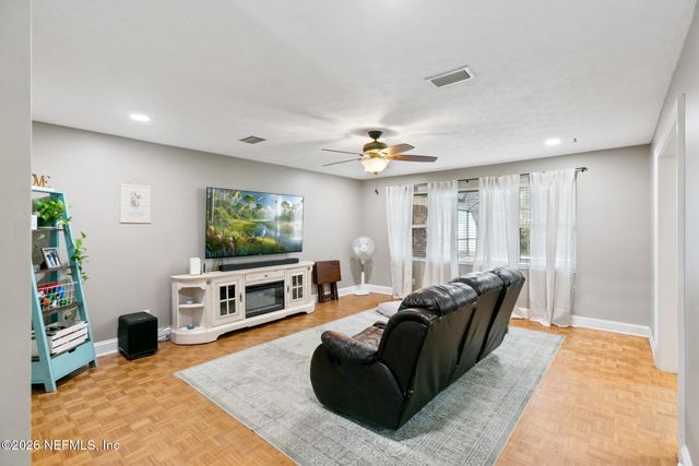 2320 HOLLY LEAF Lane, Orange Park, FL 32073