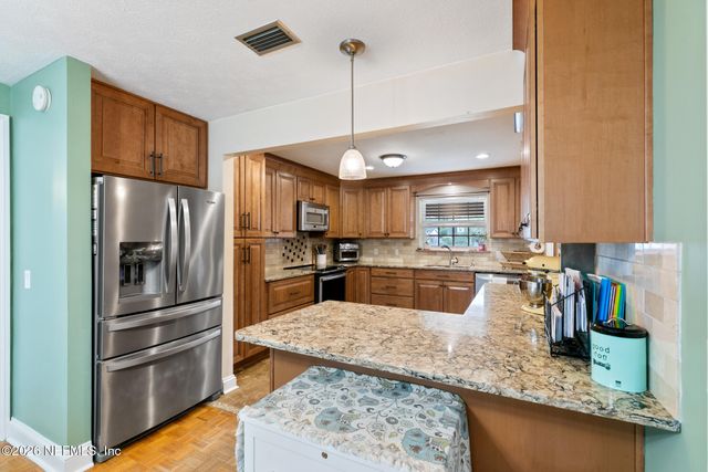 2320 HOLLY LEAF Lane, Orange Park, FL 32073