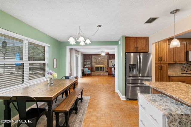 2320 HOLLY LEAF Lane, Orange Park, FL 32073