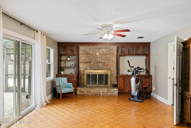 2320 HOLLY LEAF Lane, Orange Park, FL 32073