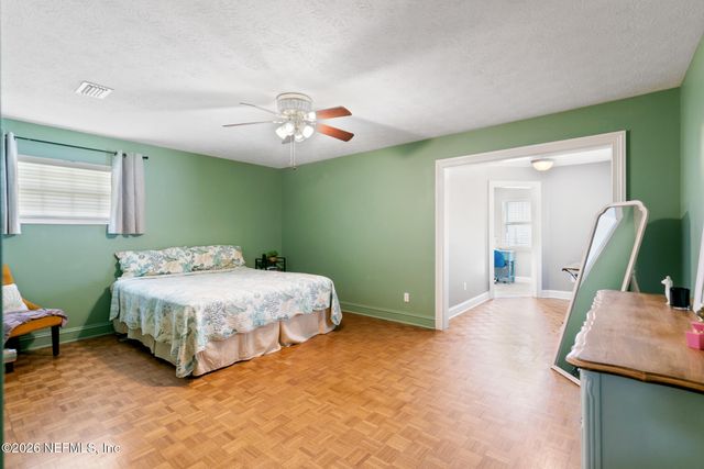 2320 HOLLY LEAF Lane, Orange Park, FL 32073