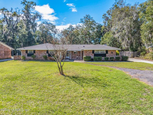 2320 HOLLY LEAF Lane, Orange Park, FL 32073