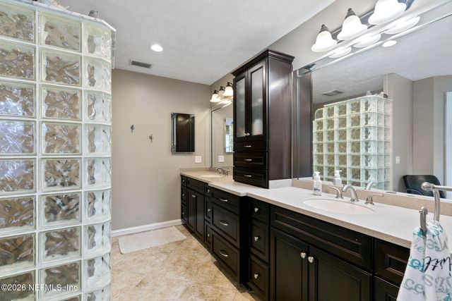 2320 HOLLY LEAF Lane, Orange Park, FL 32073