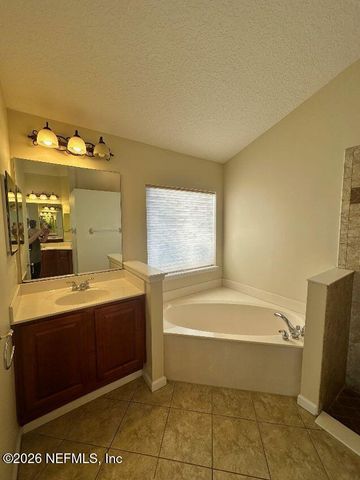 1752 N CAPPERO Drive, St. Augustine, FL 32092