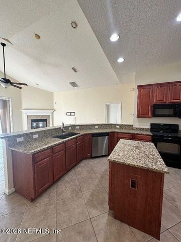 1752 N CAPPERO Drive, St. Augustine, FL 32092