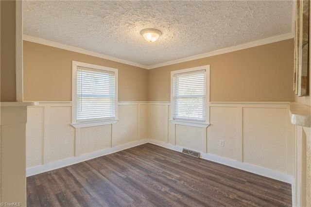 155 Calvary Drive, Mount Airy, NC 27030