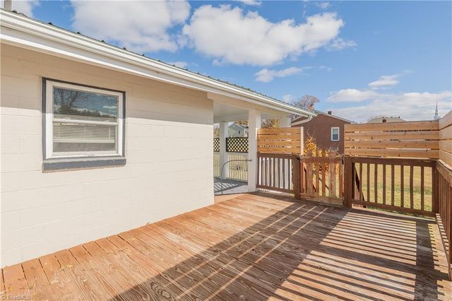 155 Calvary Drive, Mount Airy, NC 27030