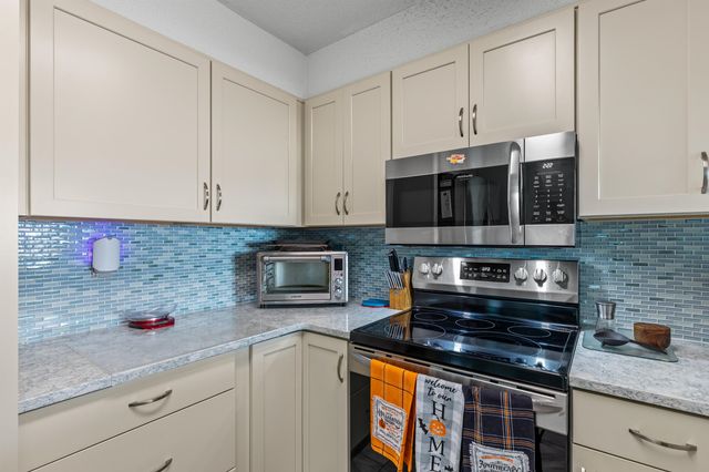 1425 S Ocean Blvd Unit 5G, North Myrtle Beach, SC 29582
