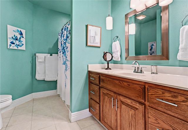 1 Hedges Circle, Bella Vista, AR 72715