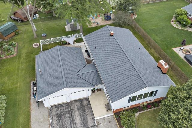 2400 S RIDGE ROAD, Green Bay, WI 54304