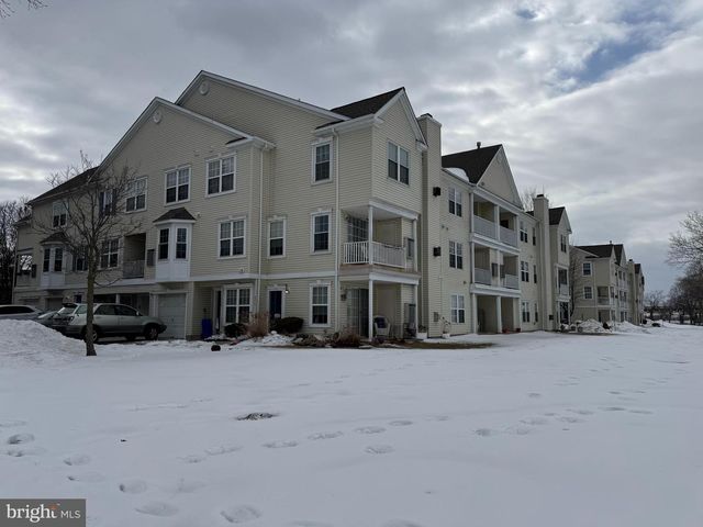 5210 RIVERFRONT DR, Palmyra, NJ 08065