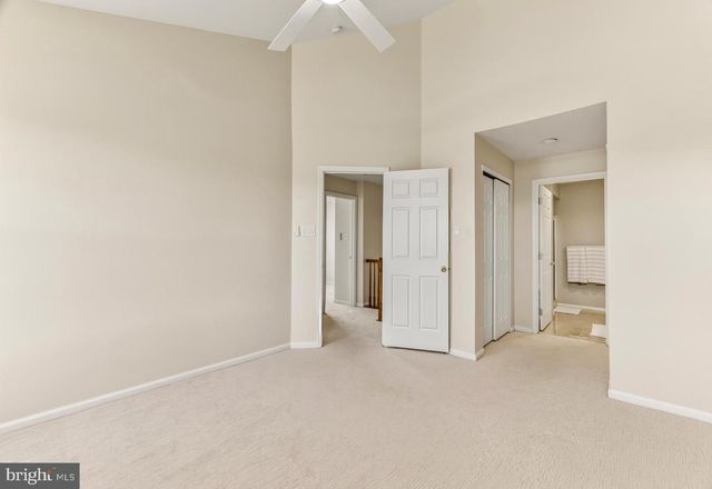 5210 RIVERFRONT DR, Palmyra, NJ 08065