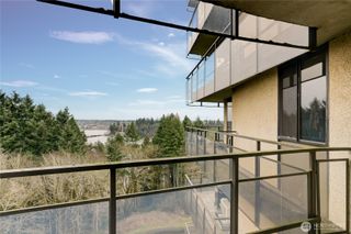 1910 Evergreen Park Drive SW #701, Olympia, WA 98502