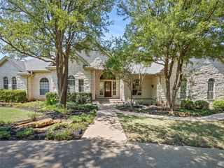 130 Sabine DR, Cedar Creek, TX 78612